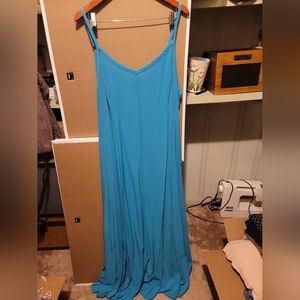 Torrid maxi dress, never worn